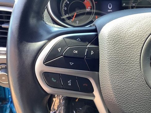 Used 2021 Jeep Cherokee Latitude Lux 80th Anniv w/ Quick Order Package 26U 80TH image 13