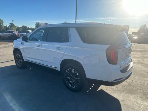 Used 2025 GMC Yukon Elevation AWD/4WD image 33