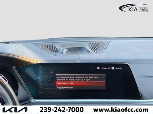 Used 2022 BMW X7 M50i image 18