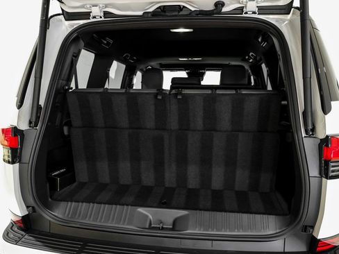 Used 2024 Lexus GX 550 w/ Accessory Package (2T) AWD/4WD image 54