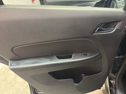 Used 2013 Chevrolet Equinox LS image 28