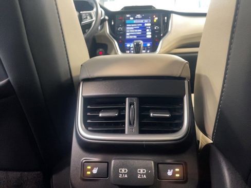 Used 2022 Subaru Legacy Limited image 8