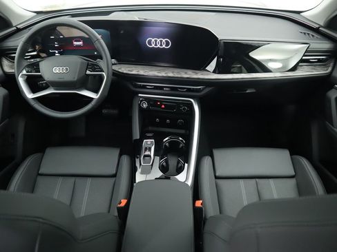 Used 2025 Audi Q5 Premium Plus w/ Premium Plus image 15