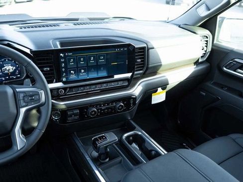 New 2026 Chevrolet Silverado 1500 LT Trail Boss w/ Convenience Package II image 18