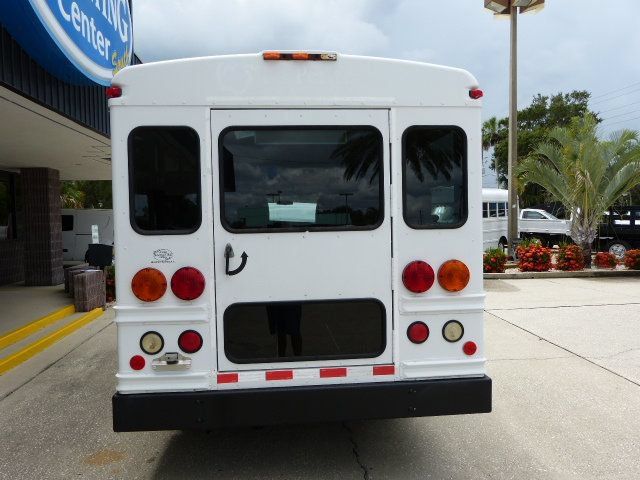 Used 2008 Chevrolet Express 3500 w/ School Bus Package RWD image 12