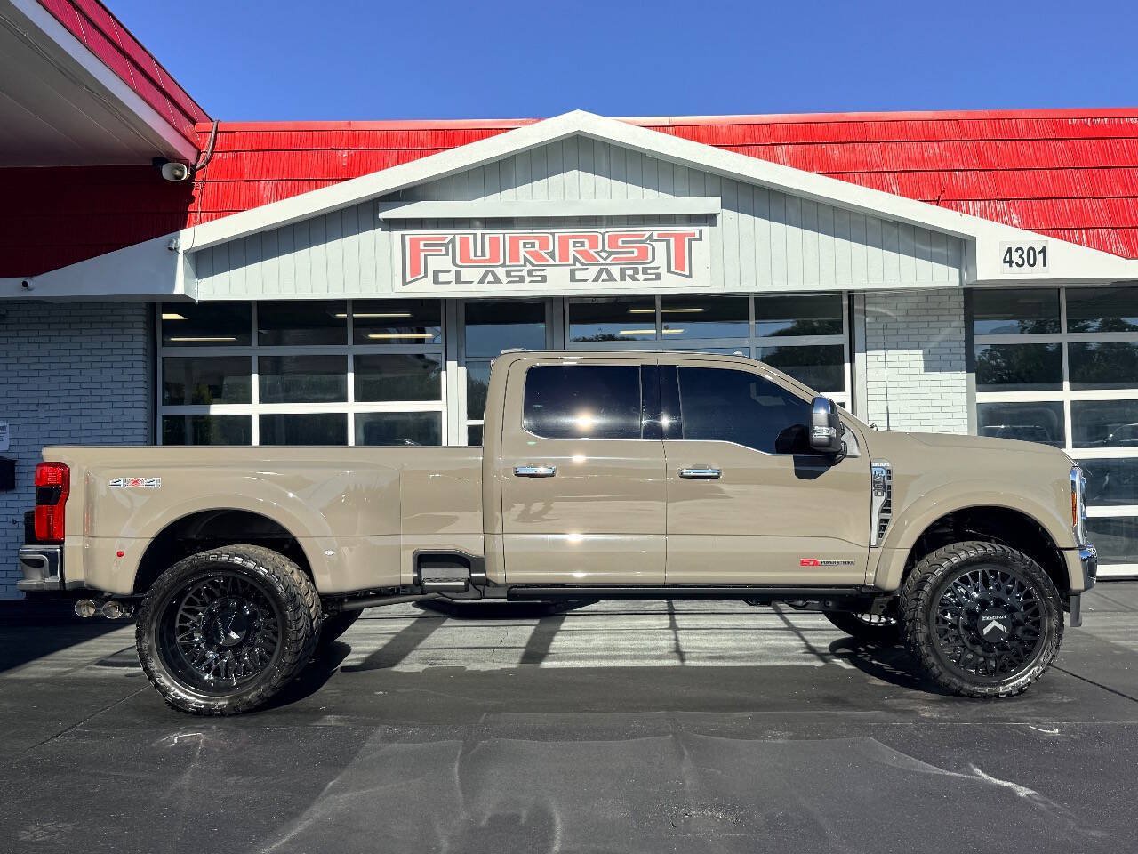 Used 2027 Ford F450 King Ranch w/ Chrome Package AWD/4WD image 2