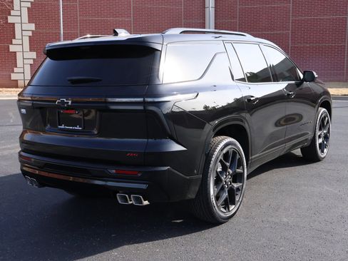New 2026 Chevrolet Traverse RS w/ LPO, Floor Liner Package image 32