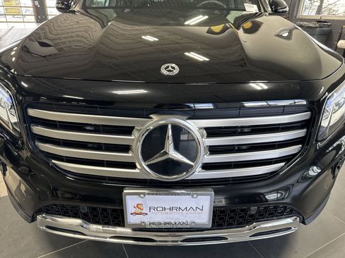 Used 2025 Mercedes-Benz GLB 250 image 31