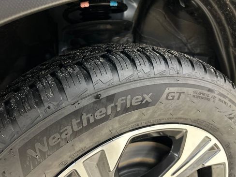 Certified 2024 Subaru Crosstrek 2.0i Premium w/ Popular Package #3 image 28