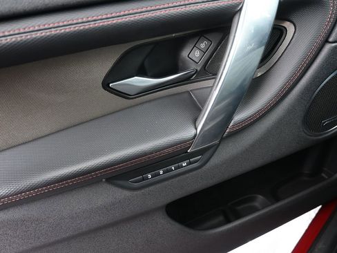 Used 2020 Land Rover Discovery Sport SE R-Dynamic image 21