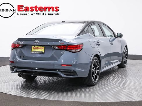 Used 2024 Nissan Sentra SR FWD image 5