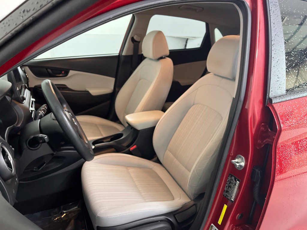 Used 2022 Hyundai Kona SEL w/ Cargo Package FWD image 19