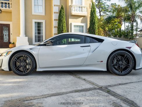 Used 2022 Acura NSX Type S image 3