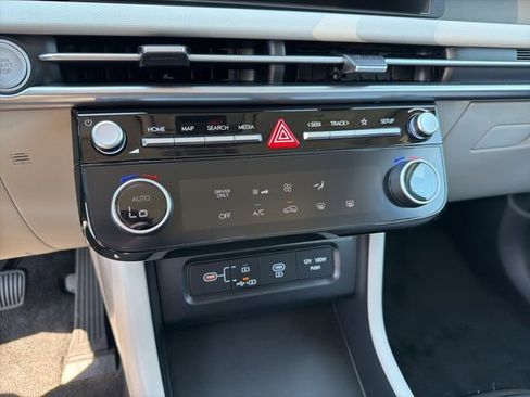 New 2026 Hyundai Tucson Blue SE AWD/4WD image 17