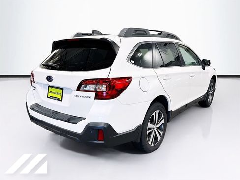 Used 2019 Subaru Outback 2.5i Limited w/ Popular Package #2 AWD/4WD image 5