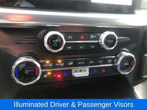 Used 2025 Ford F150 Lariat w/ Equipment Group 502A High image 23