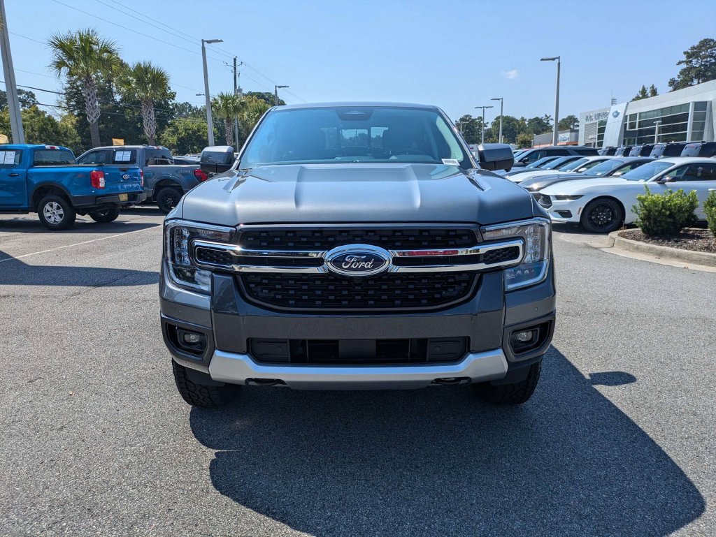 New 2026 Ford Ranger Lariat w/ FX4 Off-Road Package AWD/4WD image 9