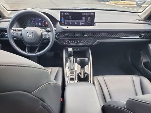 Used 2024 Honda Accord EX-L image 11