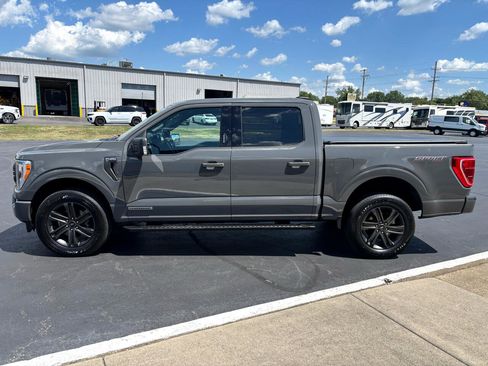 Used 2021 Ford F150 XLT w/ Equipment Group 302A High image 6