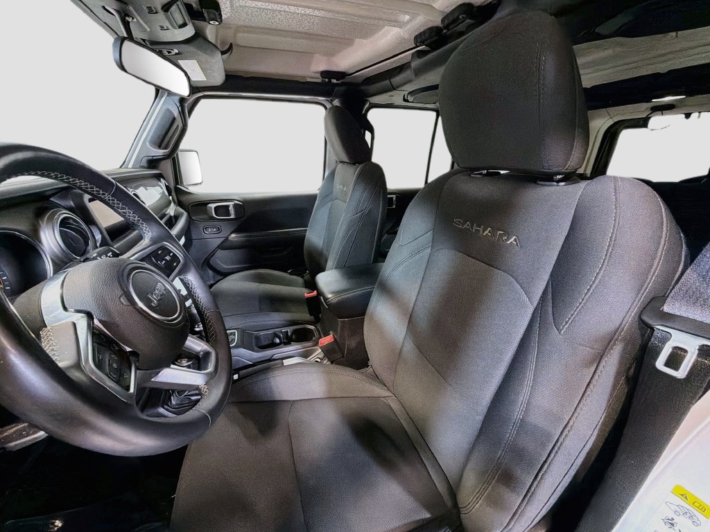 Used 2018 Jeep Wrangler Unlimited Sahara AWD/4WD image 20