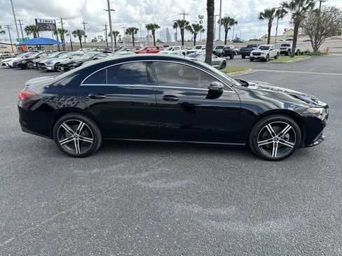 Used 2020 Mercedes-Benz CLA 250 image 7