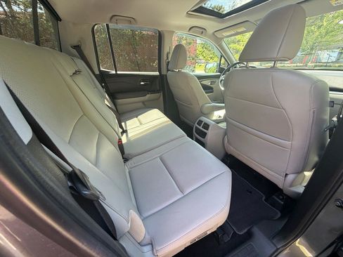 Used 2019 Honda Ridgeline RTL-T image 11