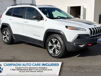 Used 2017 Jeep Cherokee Trailhawk video 1