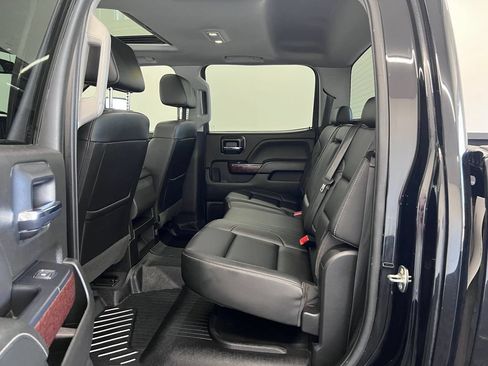 Used 2019 GMC Sierra 3500 SLT w/ Suspension Package, Off-Road AWD/4WD image 21