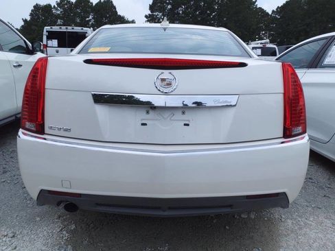 Used 2012 Cadillac CTS Luxury image 2