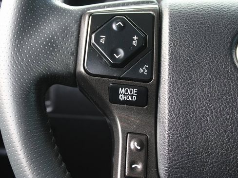 Used 2021 Toyota 4Runner Venture image 13