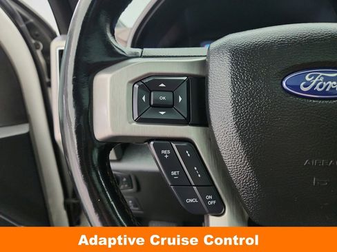 Used 2018 Ford F150 Platinum w/ Equipment Group 701A Luxury image 27