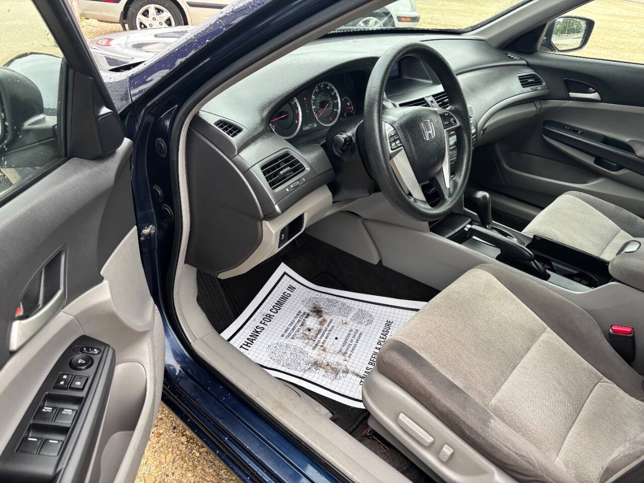 Used 2008 Honda Accord LX-P image 2