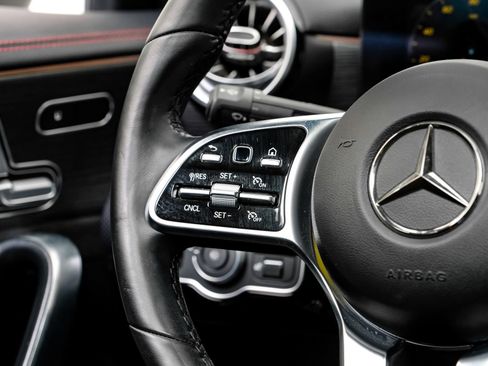 Used 2023 Mercedes-Benz CLA 250 4MATIC image 19