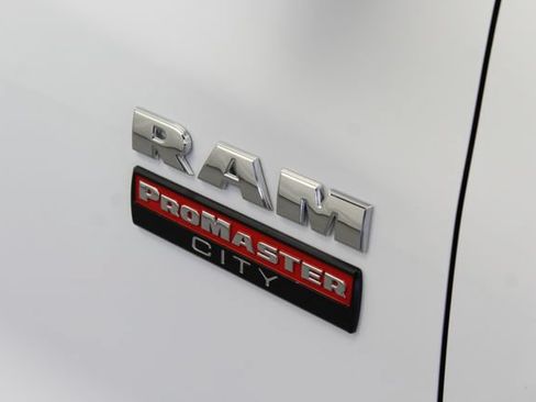 Used 2021 RAM ProMaster City Tradesman FWD image 19