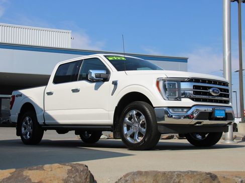 Used 2023 Ford F150 Lariat w/ Equipment Group 502A High image 5