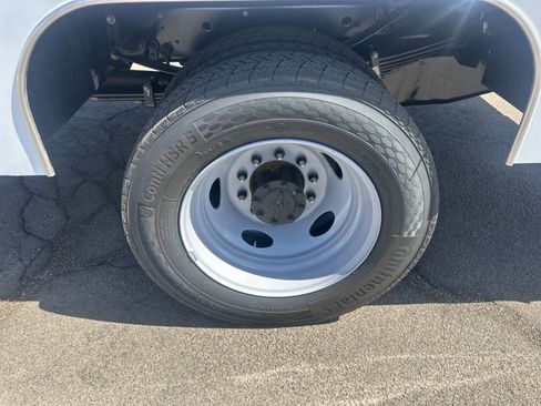 New 2025 Ford F550 4x4 Crew Cab Super Duty image 46