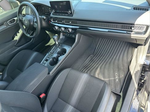 Certified 2025 Honda Civic Sport image 21