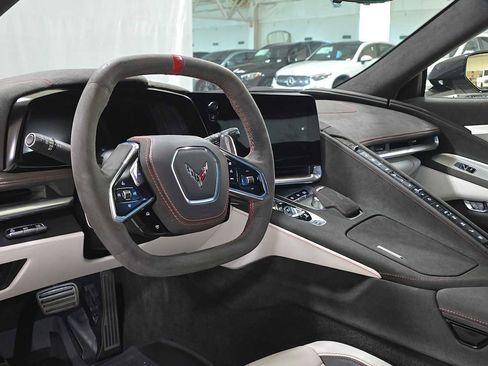 Used 2023 Chevrolet Corvette Stingray Premium Cpe image 21