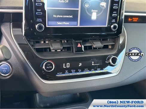 Used 2020 Toyota Corolla LE image 26