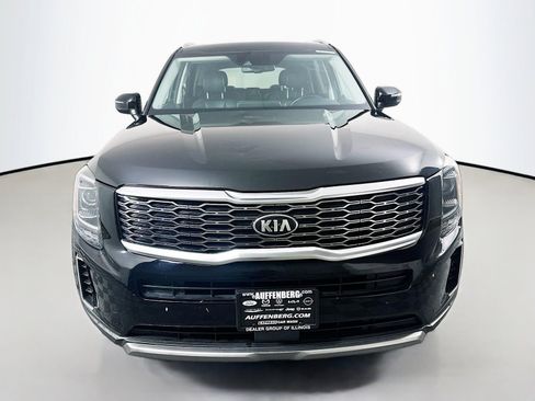 Used 2020 Kia Telluride EX w/ EX Premium Package FWD image 2