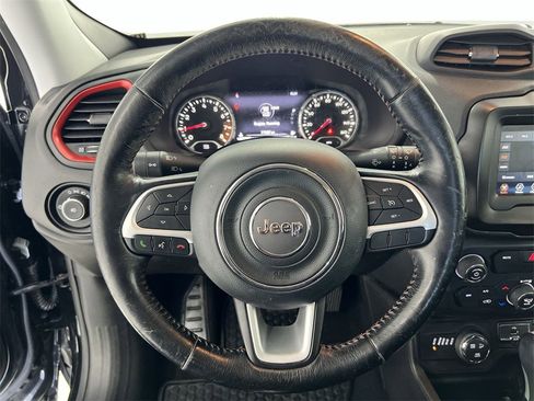 Used 2020 Jeep Renegade Trailhawk w/ Cold Weather Group image 10