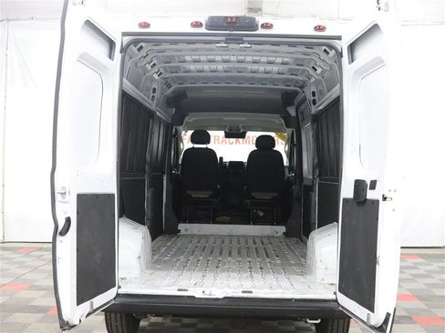 Used 2023 RAM ProMaster 2500 FWD image 6
