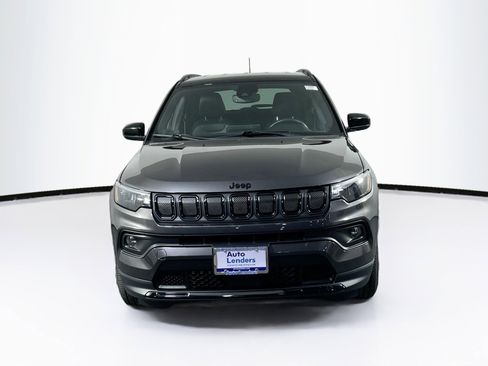 Used 2022 Jeep Compass Latitude w/ Convenience Group AWD/4WD image 2