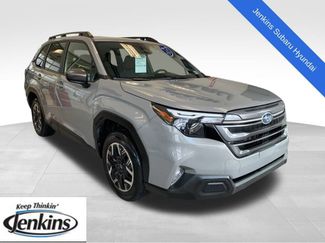 Certified 2025 Subaru Forester Premium w/ Convenience Package #1 video 1