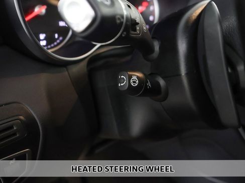 Used 2022 Mercedes-Benz GLC 300 4MATIC w/ Premium Package Lite image 7