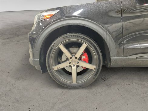 Used 2021 Ford Explorer ST w/ ST Street Pack image 14