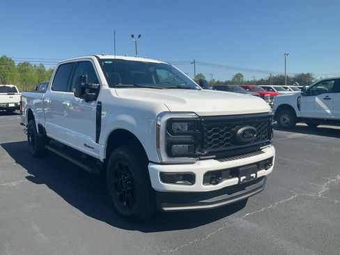 New 2026 Ford F250 Lariat AWD/4WD image 3