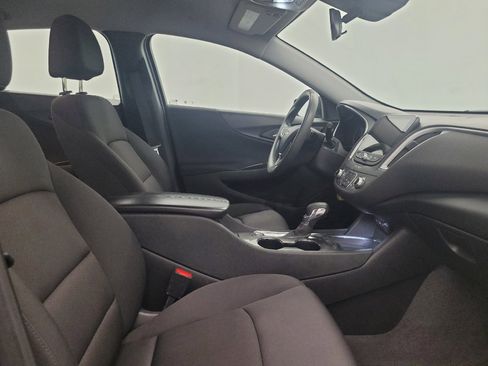 Used 2023 Chevrolet Malibu LT FWD image 21