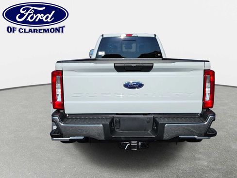New 2026 Ford F450 XL w/ XL Driver Assist Package AWD/4WD image 17