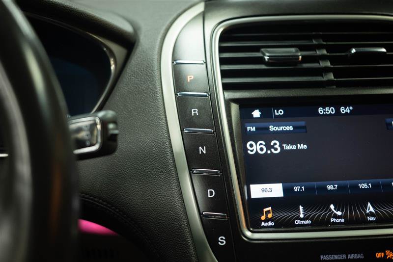 Used 2019 Lincoln Nautilus Reserve AWD/4WD image 23